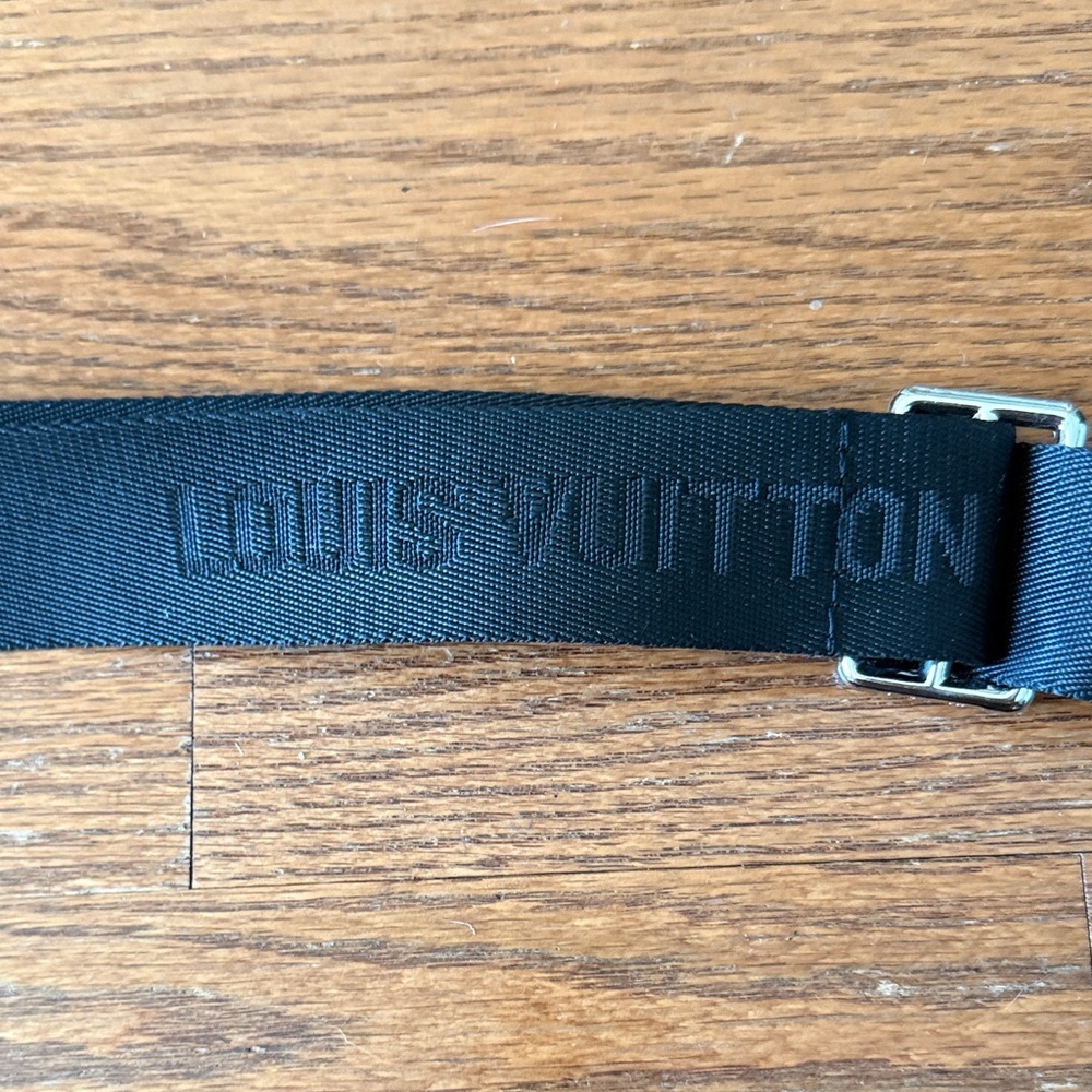 Louis Vuitton Monogram Messenger Bag - Brown, Black - Picture 2 of 6